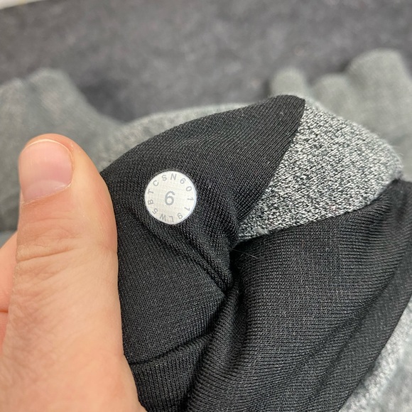 Lululemon Warm Down Jogger II size 6 - Picture 8 of 11